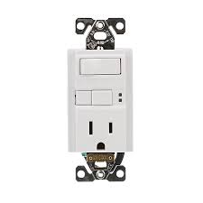 GFCI COMBO SWITCH + OUTLET WHITE